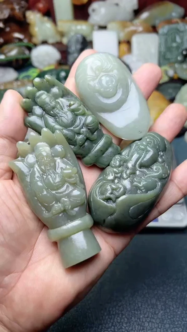 和田玉未镶嵌把件4