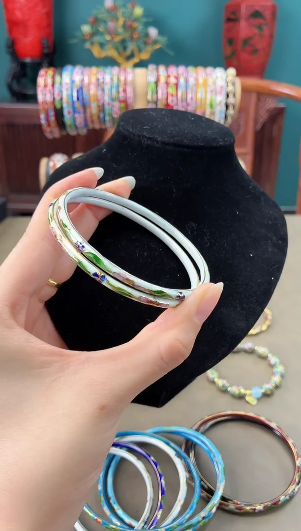 非遗 景泰蓝叮当镯 62-67可戴 一对白色