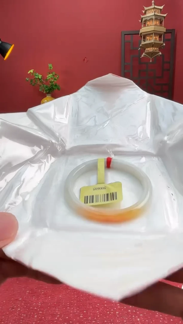 未镶嵌手镯（贵妃镯）翡翠翡翠手镯11