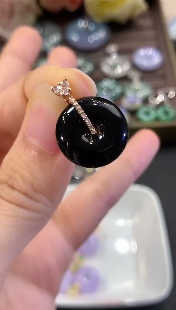 吊坠(不含链)未镶嵌翡翠B37