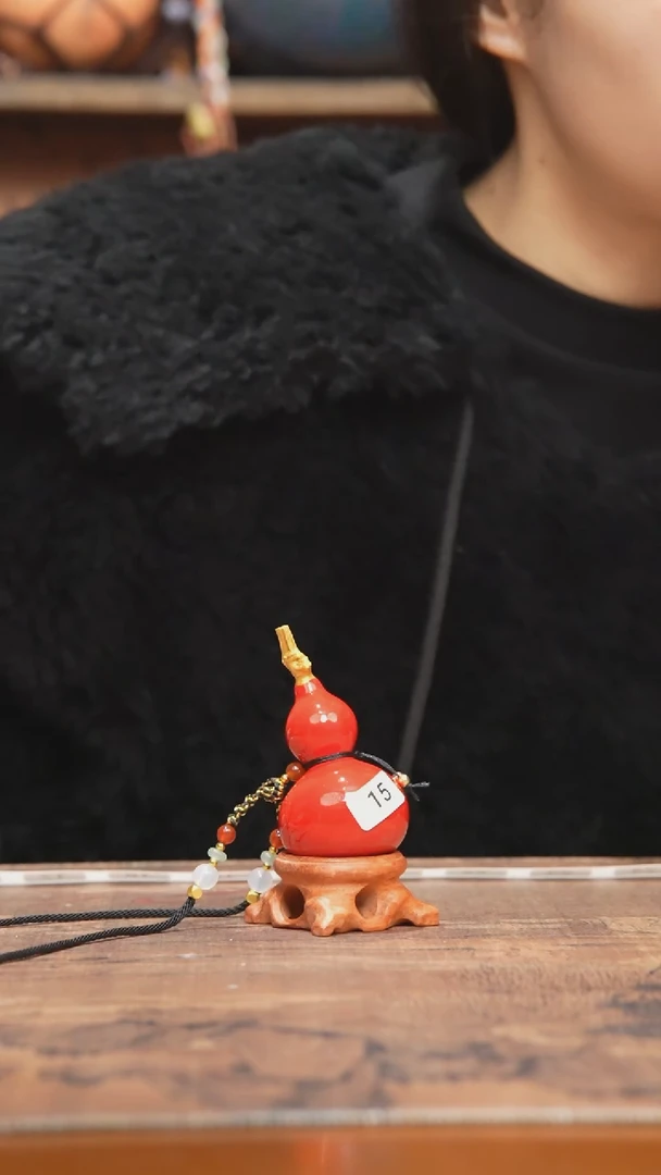 【闪购商品】15号-大漆飘漆小葫芦脖挂