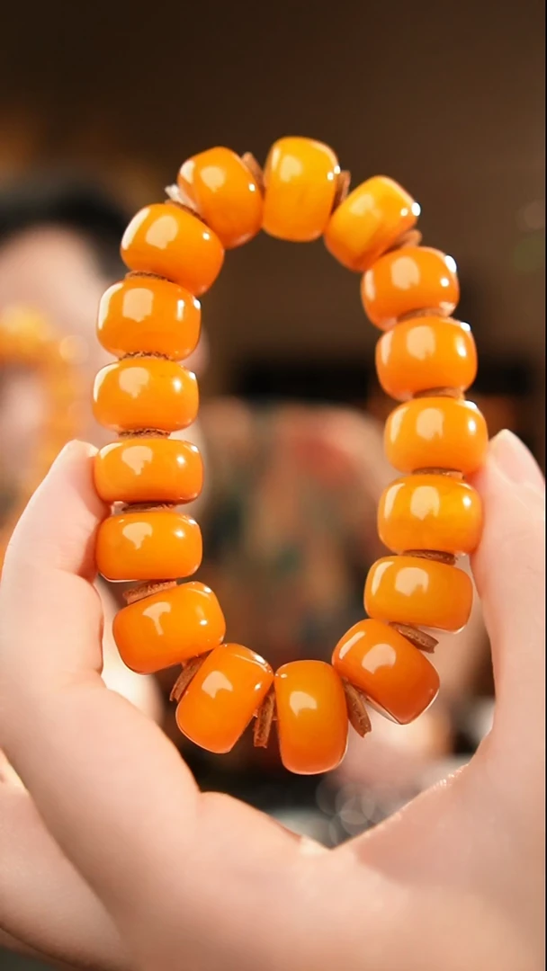 琥珀颈饰未镶嵌16+蜜蜡手串