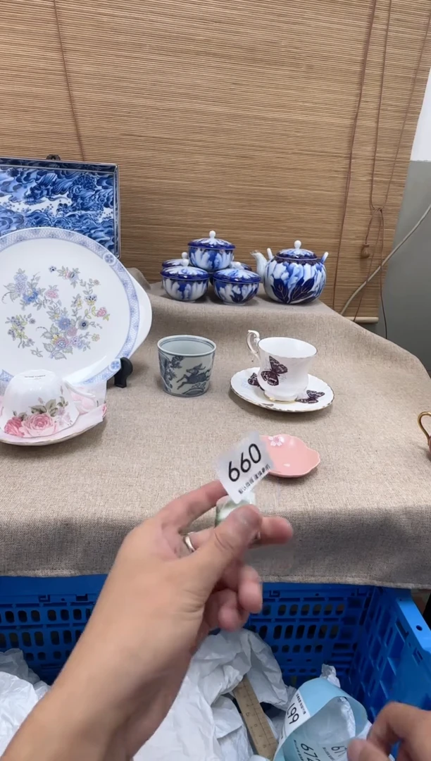 瓷片婕*660陶瓷衬托出陶瓷