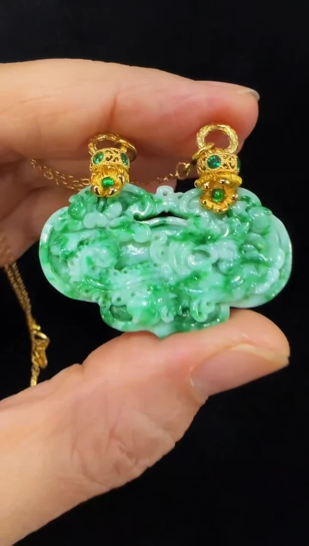 颈饰未镶嵌翡翠国风