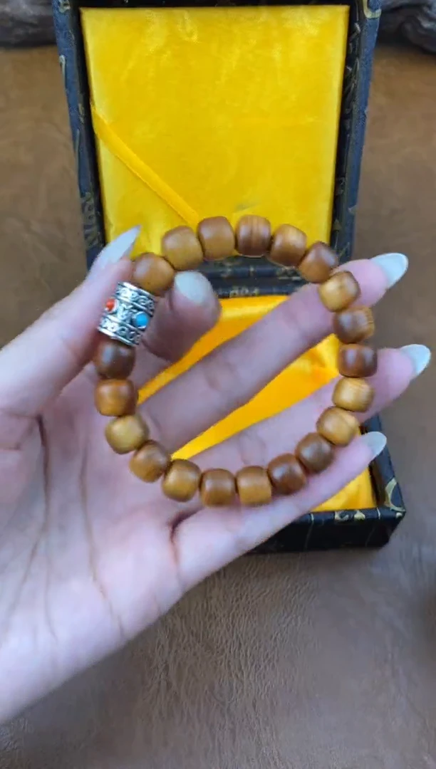 得闲文玩阁崖柏链接-@@YS1522