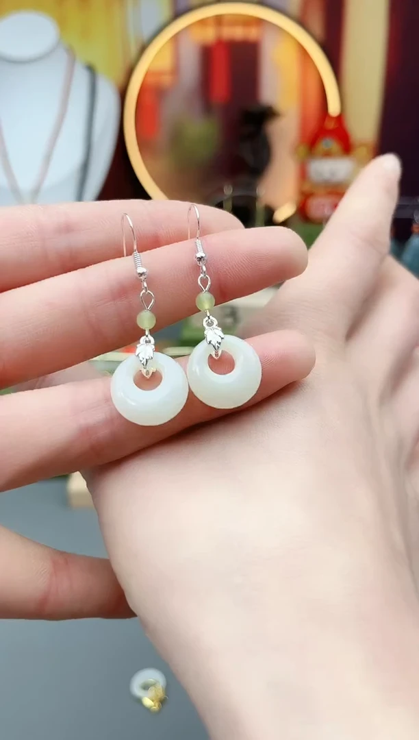 未镶嵌和田玉耳饰X02