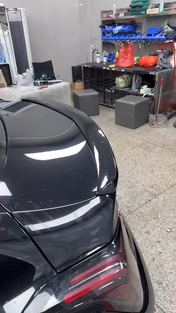 铂金一比一尾翼1111