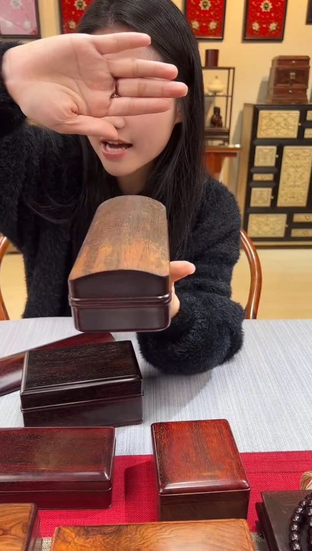 紫檀木类成套家具天地盖文盒   一木挖   一物一拍