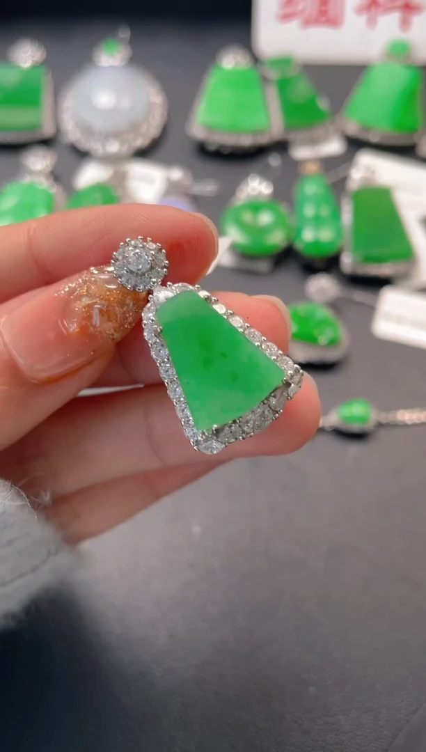 吊坠(不含链)银S925镶嵌翡翠吊坠