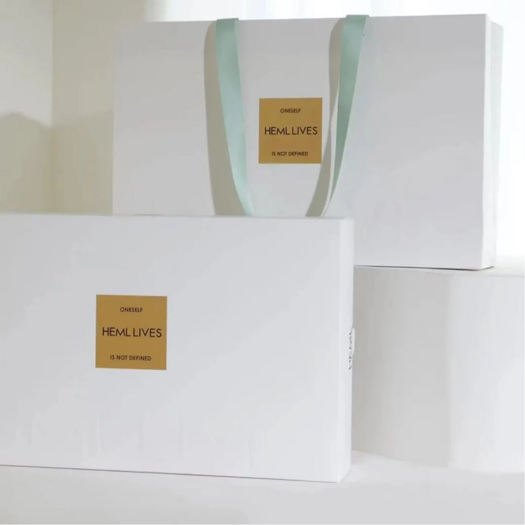 HEML高端礼盒加手拎袋包装专柜档次大气