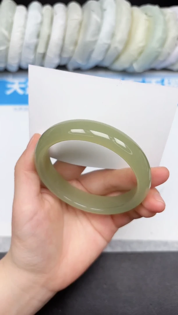 未镶嵌手镯石英质玉56-61