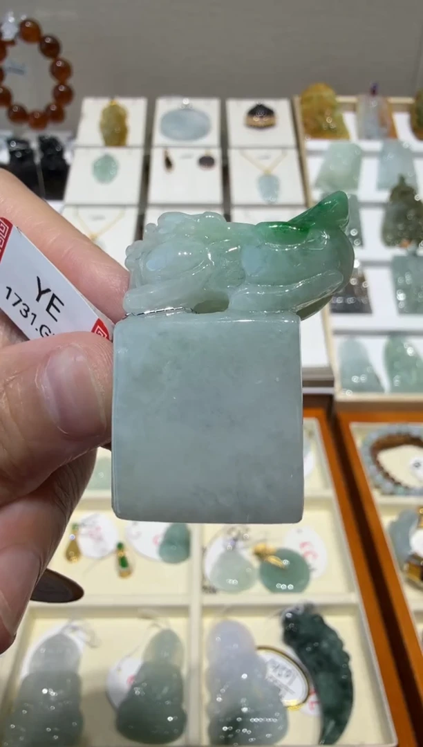 未镶嵌挂件翡翠A货翡翠多样性孤品