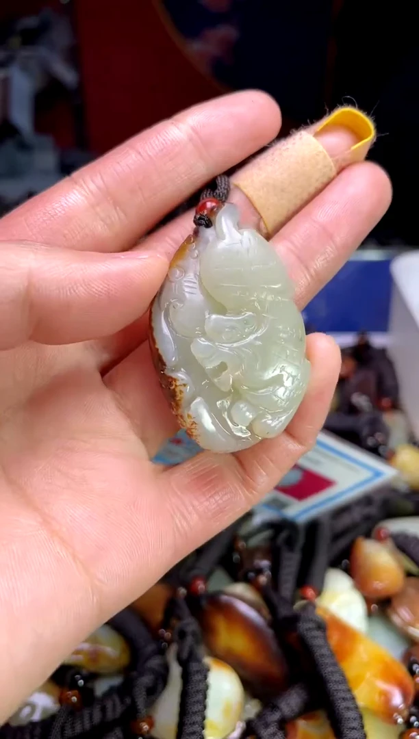 【闪购商品】和田玉颈饰未镶嵌1