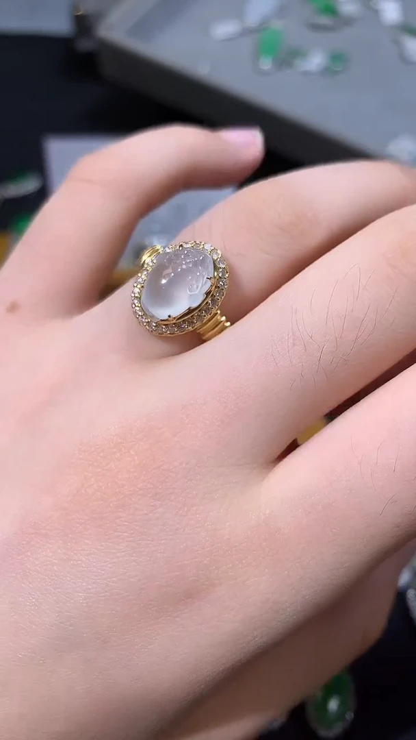 翡翠18K金镶嵌吊坠(不含链)戒指