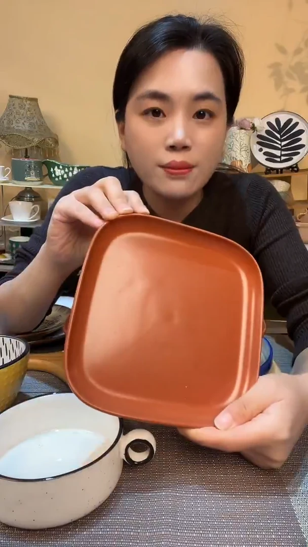 瓷片7英寸盘 微瑕介意勿拍