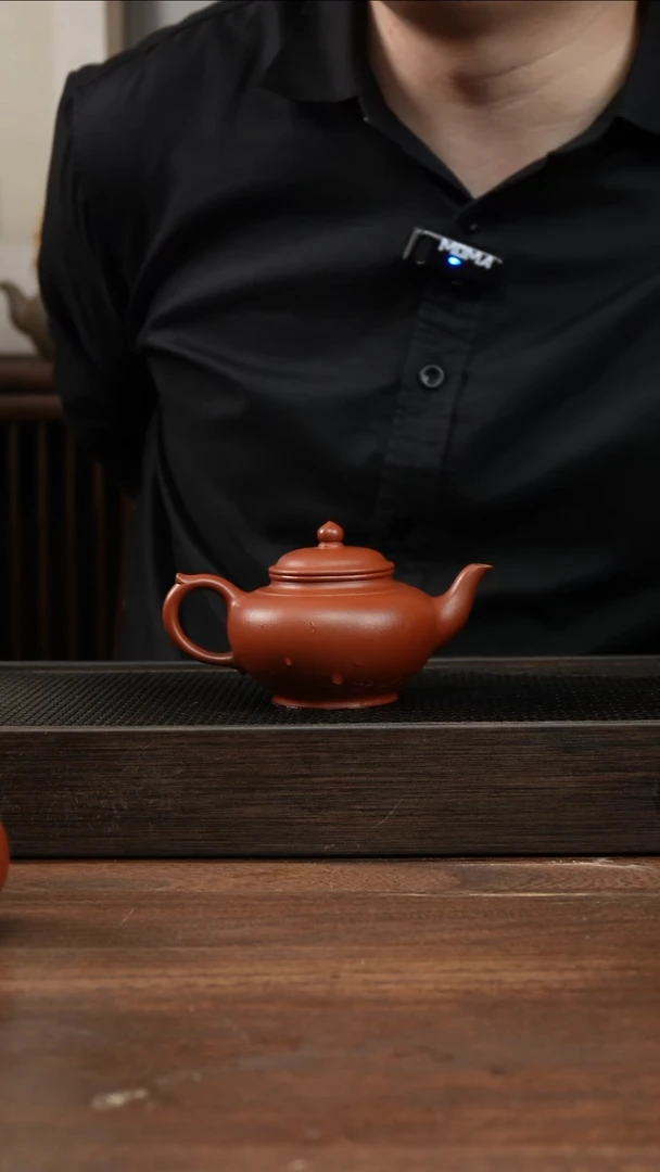 茶杯紫砂导****儿全手朱泥笑樱    刻绘    170CC