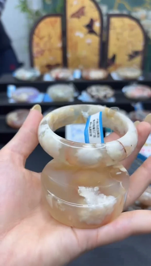 未镶嵌手镯石英质玉C43(59圈赠送镯心)