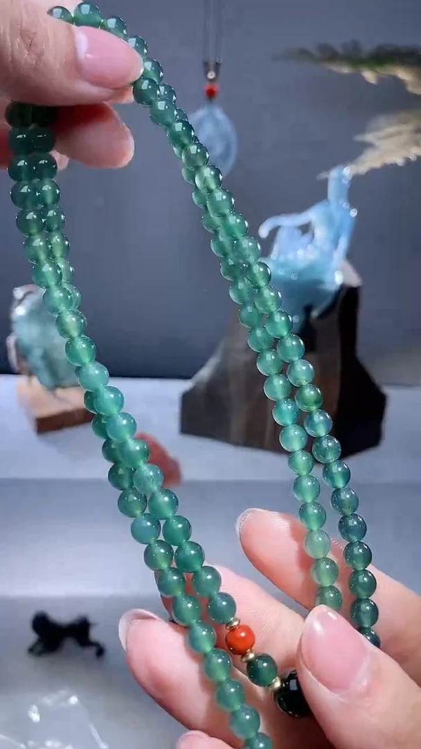 颈饰未镶嵌翡翠珠链