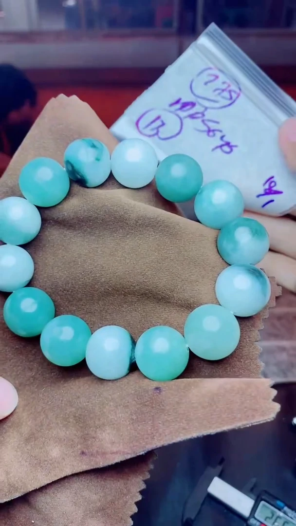 【闪购商品】定制翡翠未镶嵌珠串