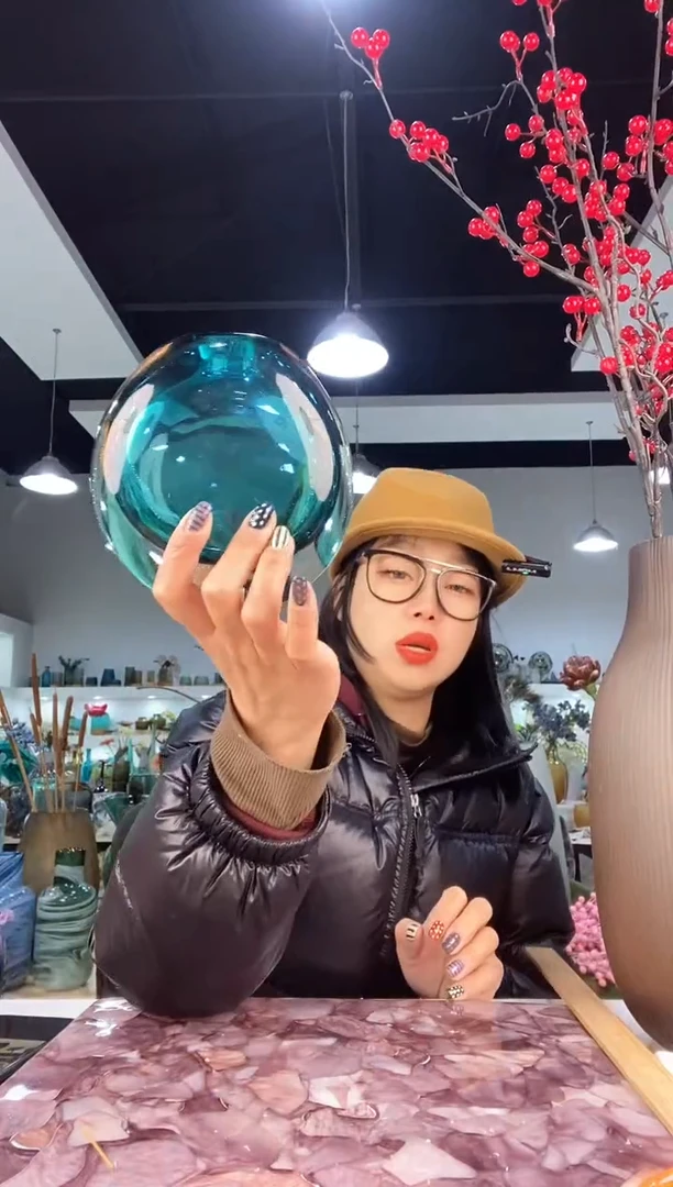 【闪购商品】琉璃慕忆家花瓶微瑕