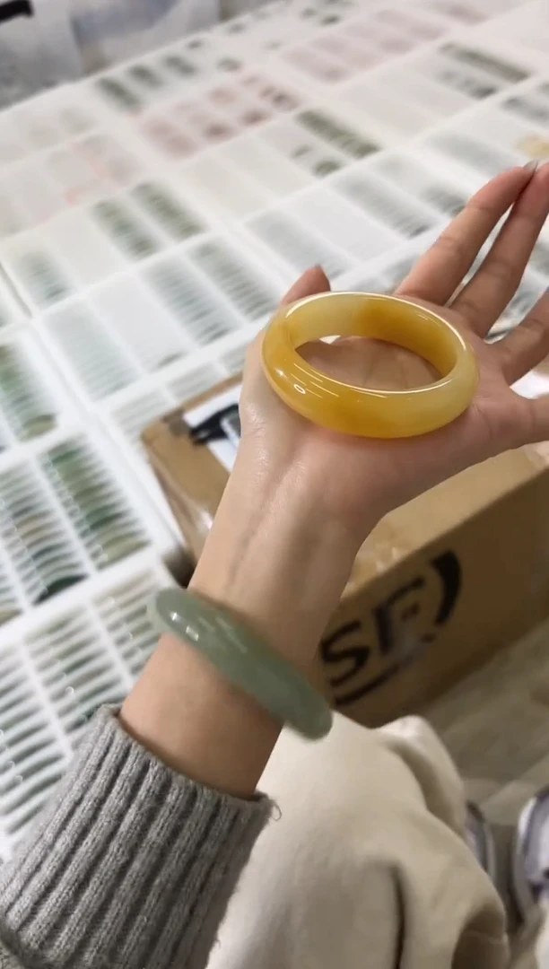 未镶嵌手镯石英质玉1-52HU