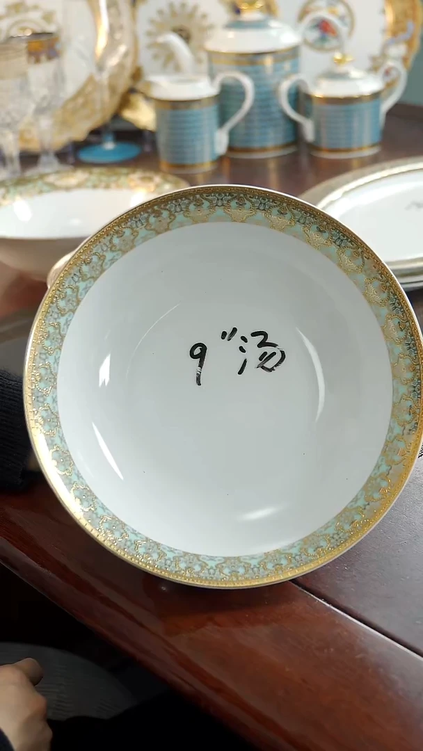 瓷片9英寸汤碗1个