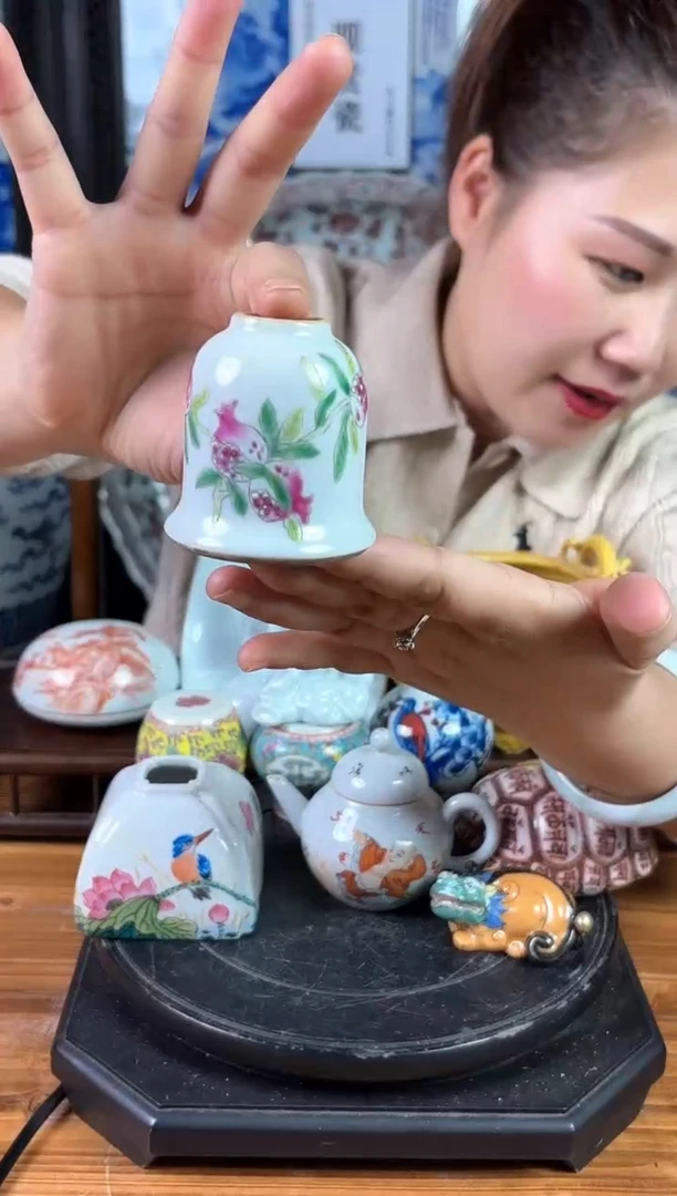 摆件景德镇陶瓷仿古摆件A