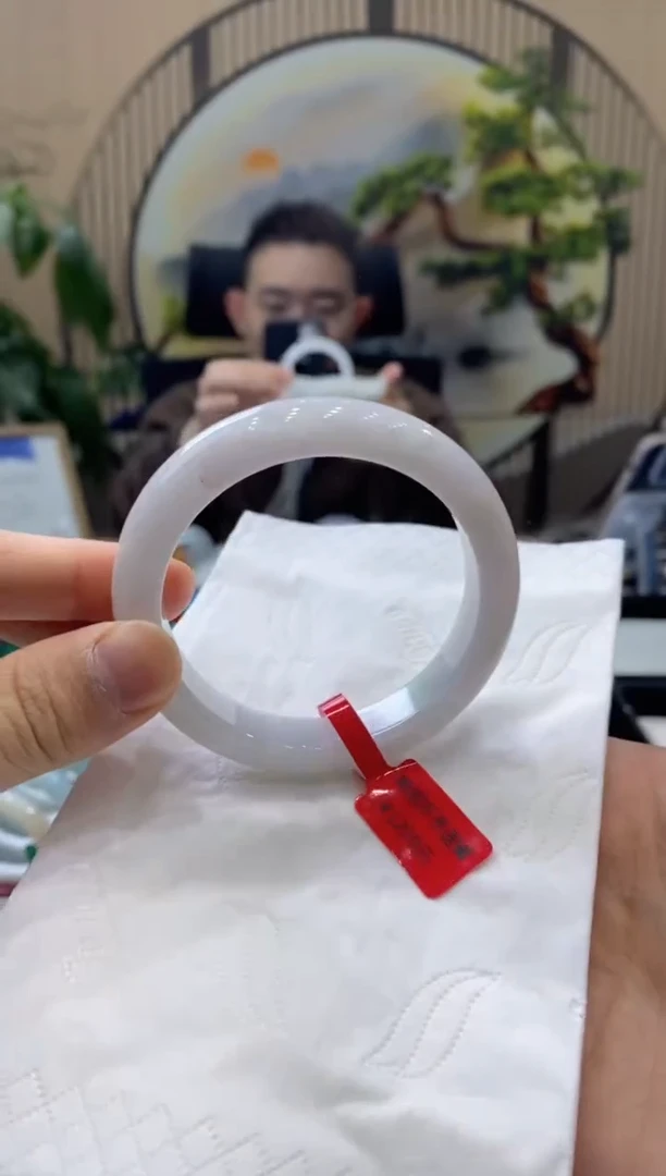 【闪购商品】翡翠手镯未镶嵌0000014049