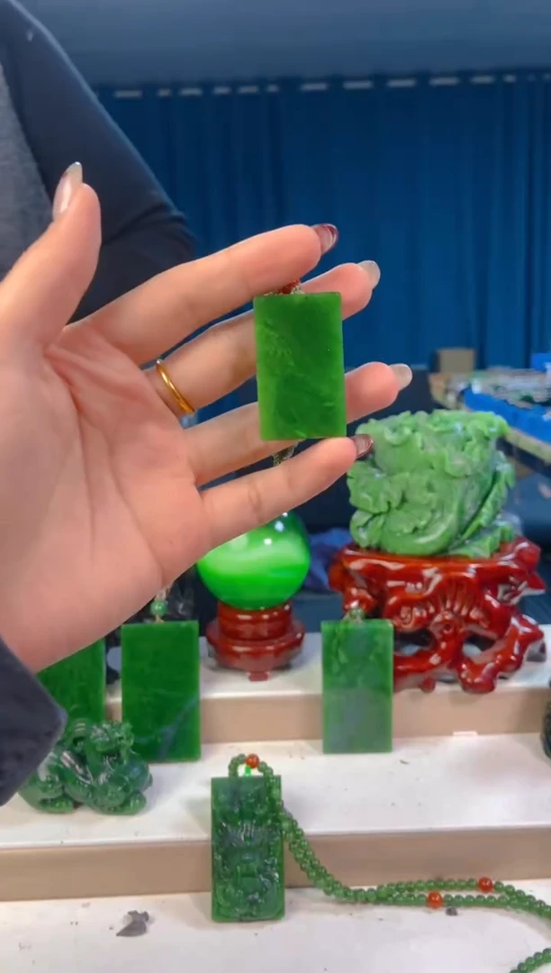 【闪购商品】和田玉挂件未镶嵌1