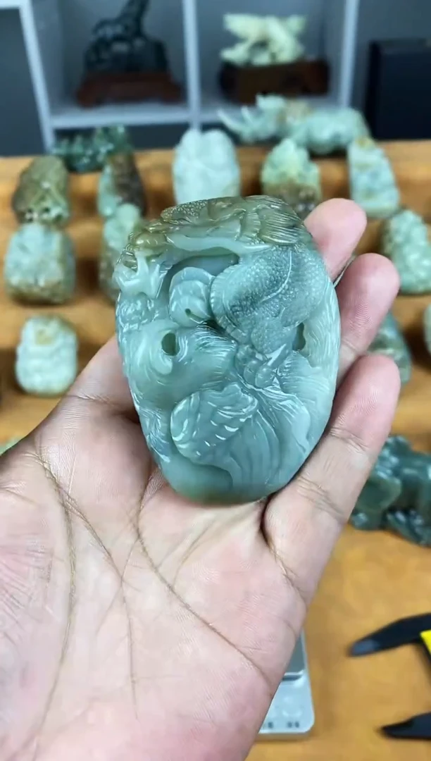 未镶嵌和田玉挂件1