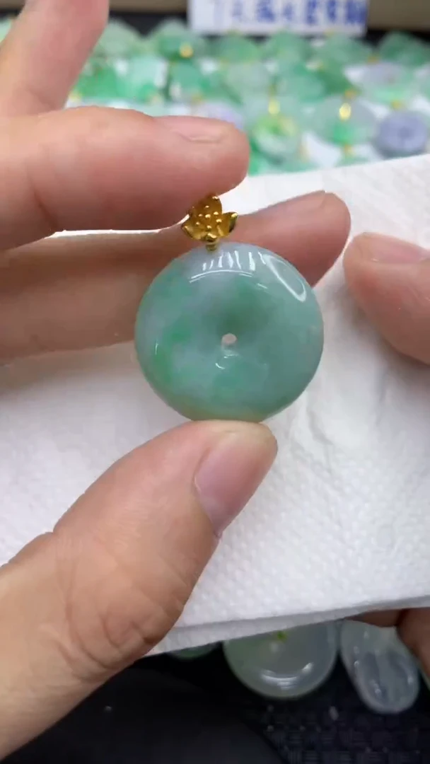 颈饰未镶嵌翡翠天然缅甸A货翡翠