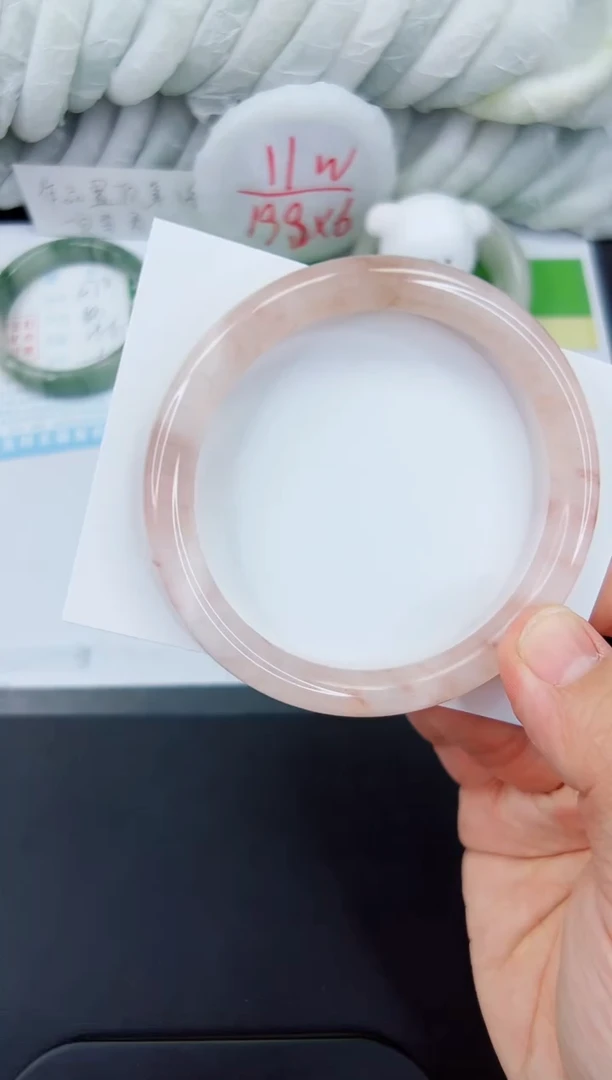 【闪购商品】石英质玉手镯未镶嵌479-63