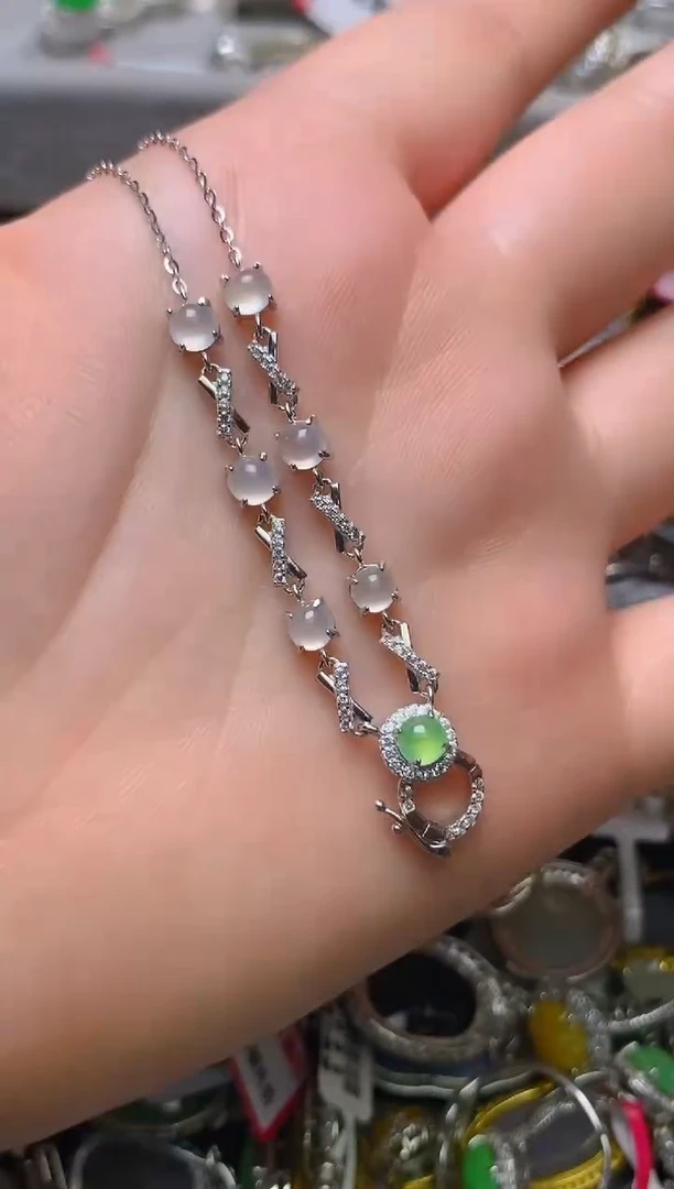 银S925镶嵌戒指翡翠百内无证书