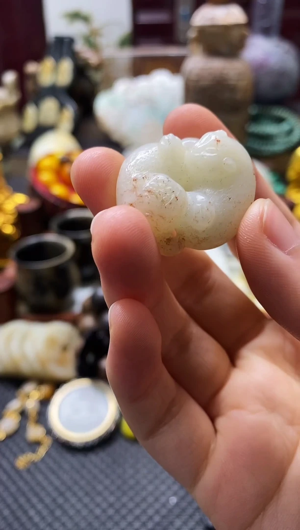 未镶嵌和田玉挂件双獾