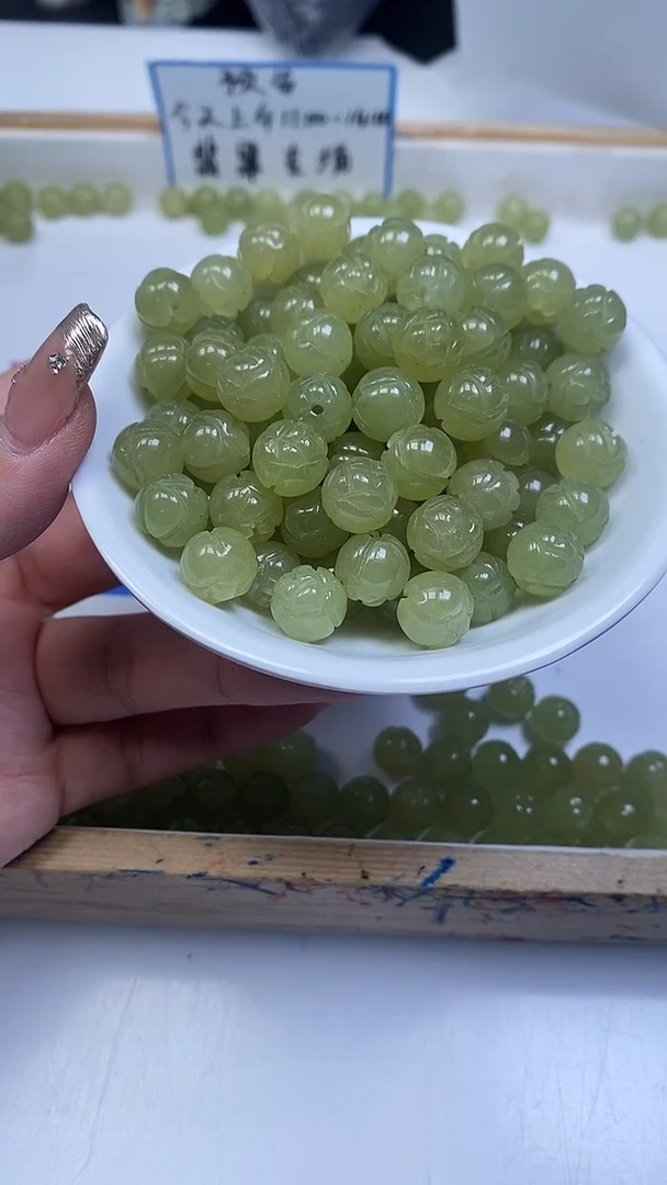 未镶嵌散珠石英质玉D277 晴 水 玉莲花珠10mm10颗9.9元