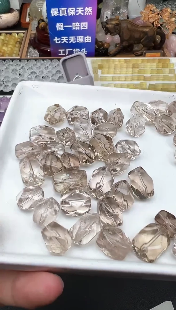 【闪购商品】未镶嵌颈饰水晶44a多样性发其一/3.18/1个