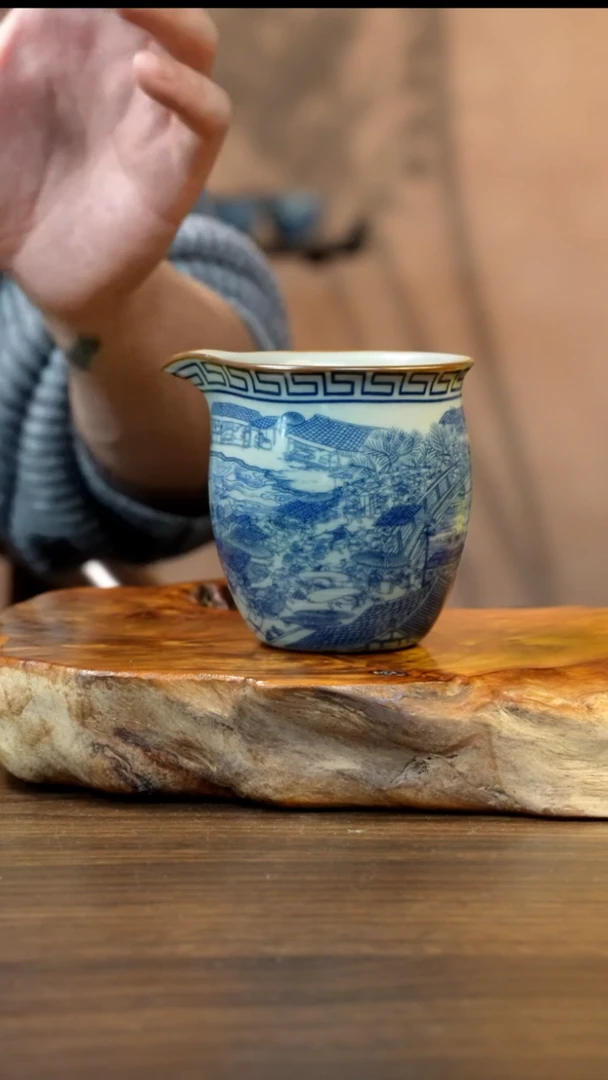 景德镇陶瓷清明公道杯