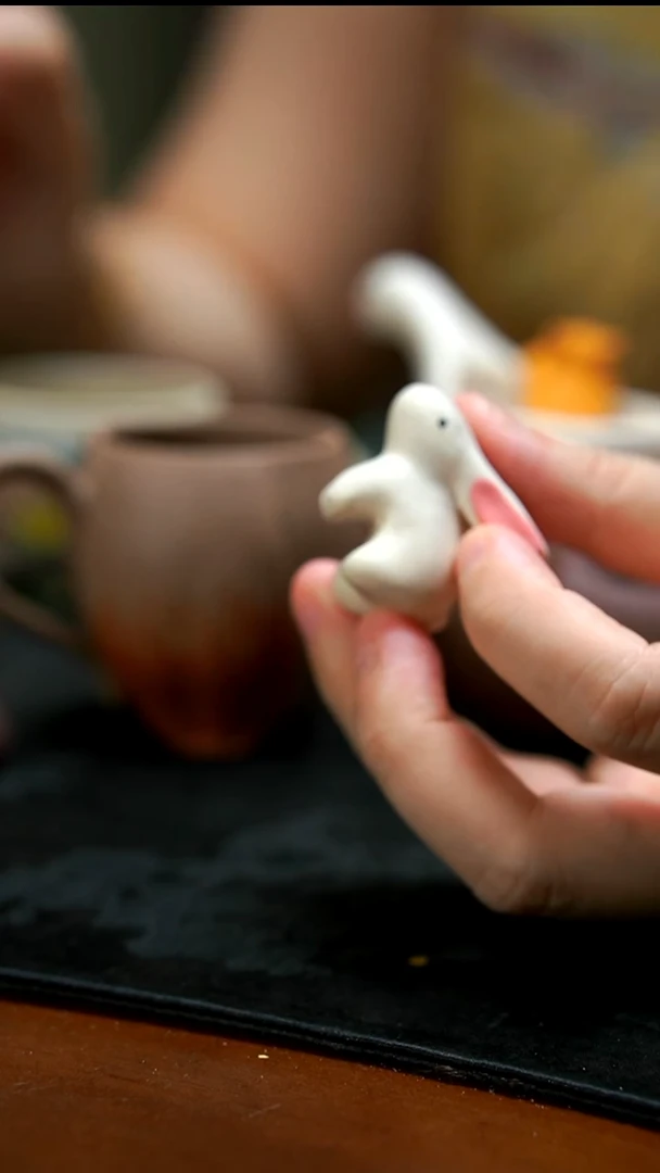茶壶紫砂小白兔杯挂