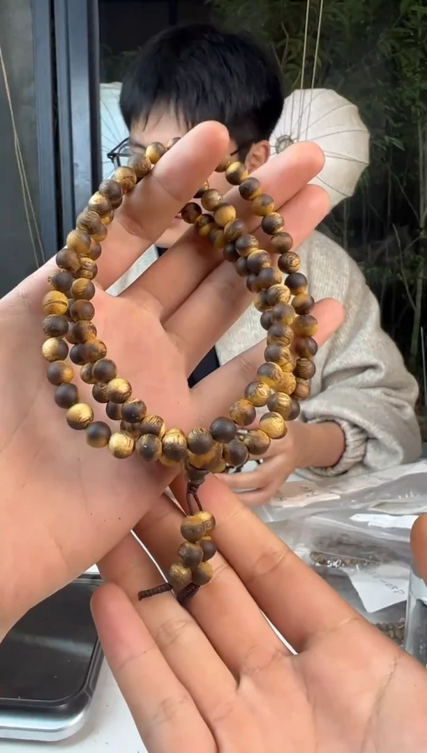 沉香手串BCYZ-17D虎斑圆珠多圈多样性发一