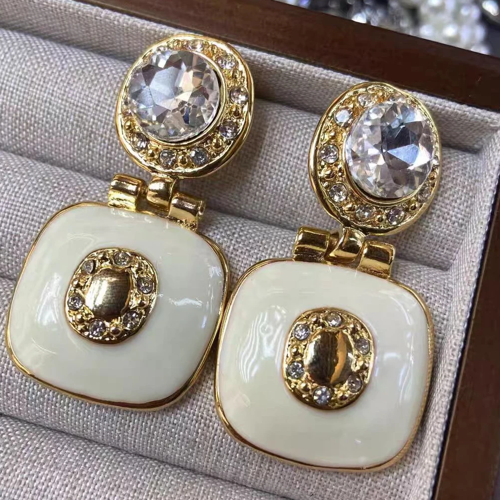 合金亚克力耳饰 2457 中古Vintage宫廷风百搭素款方形重工耳饰