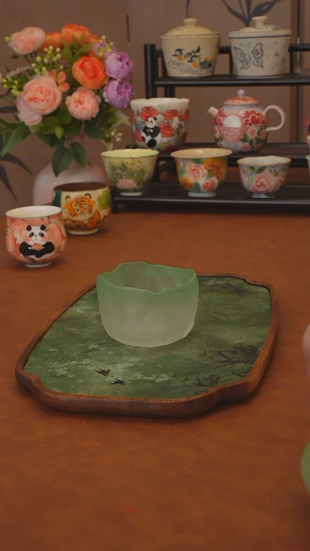 福利品 绿色琉璃杯