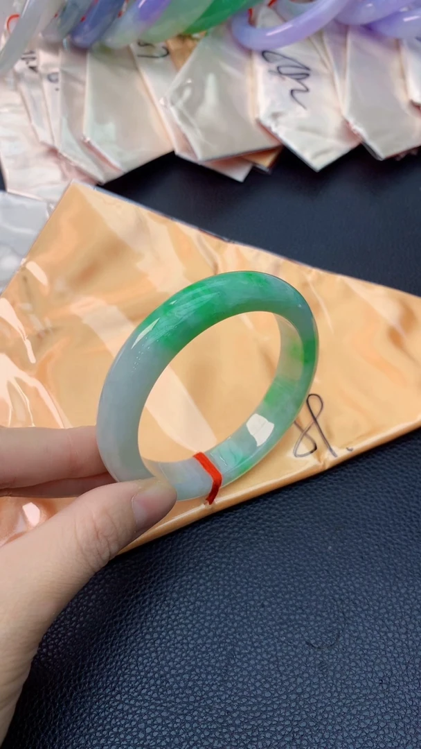 未镶嵌手镯翡翠0449985124