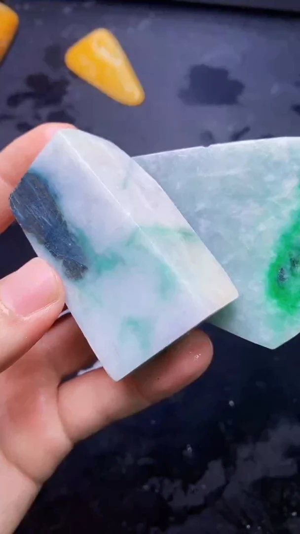 【闪购商品】翡翠挂件未镶嵌109天然A货翡翠