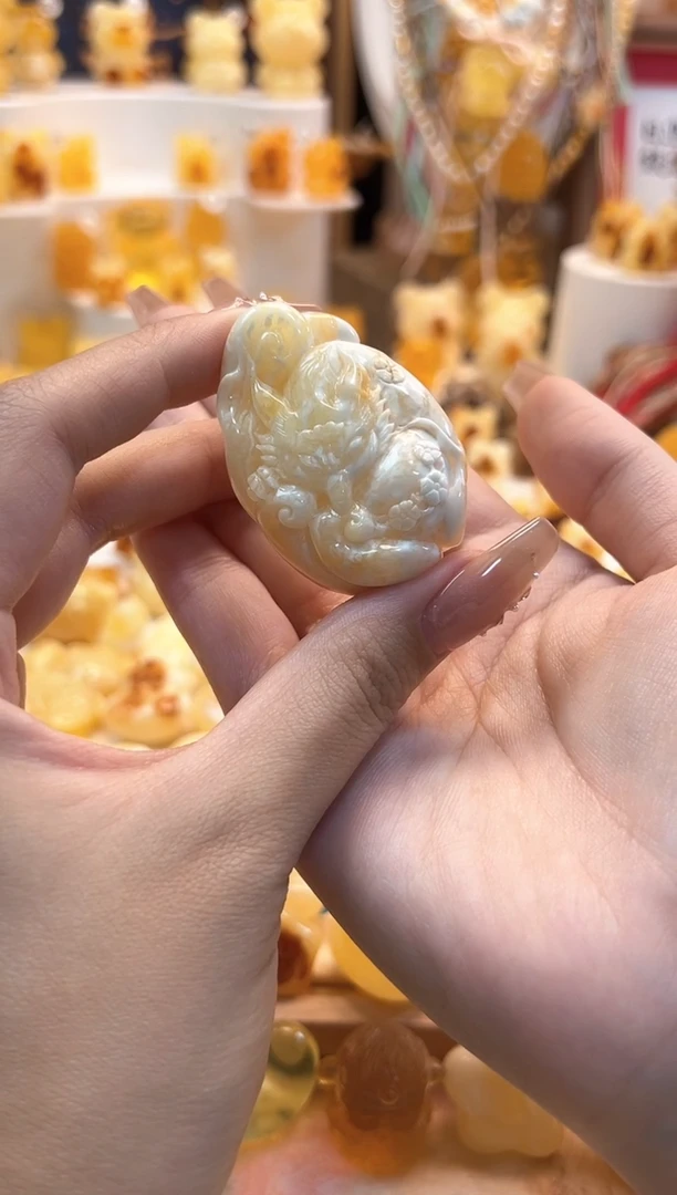 【闪购商品】琥珀珠宝奇石未镶嵌九尾