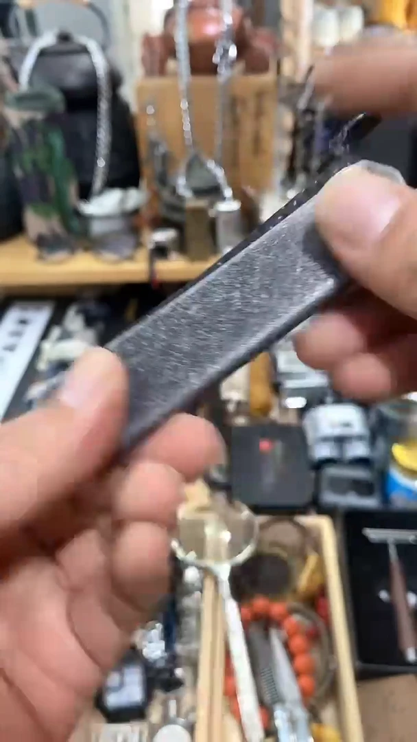 瓷片闪购商品  如图所示