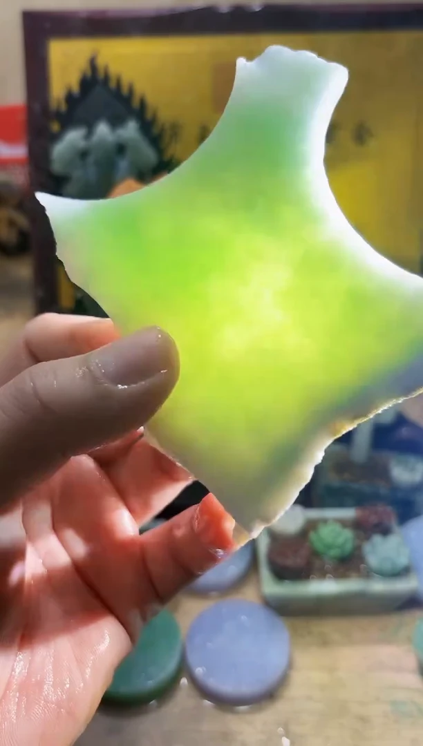 未镶嵌挂件翡翠A货常星7884