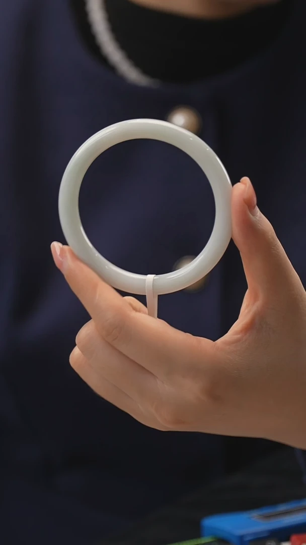 【闪购商品】翡翠手镯未镶嵌21号