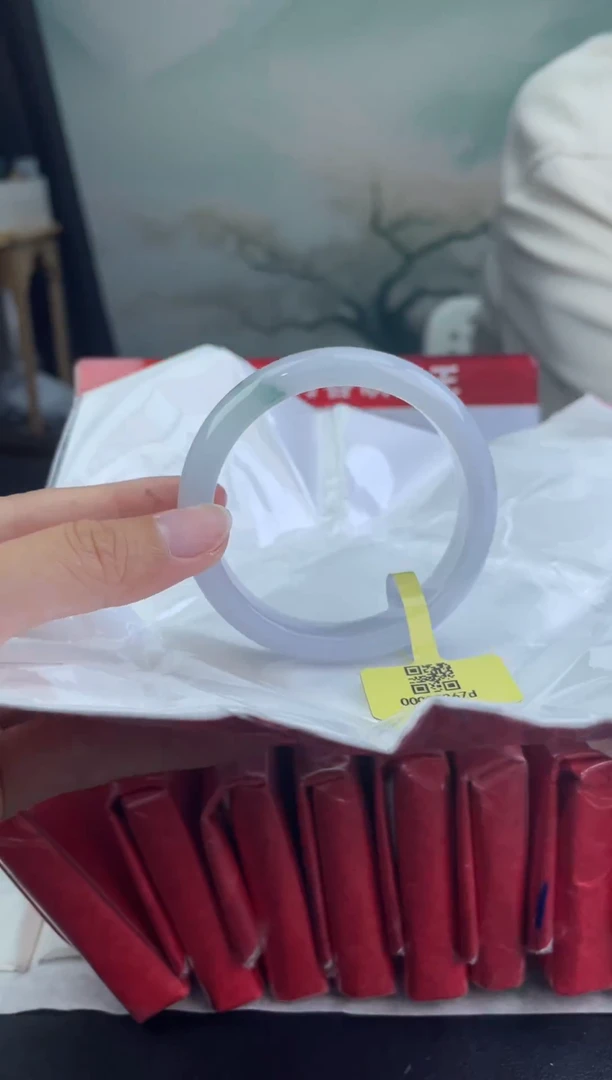 翡翠手镯未镶嵌2翡翠手镯