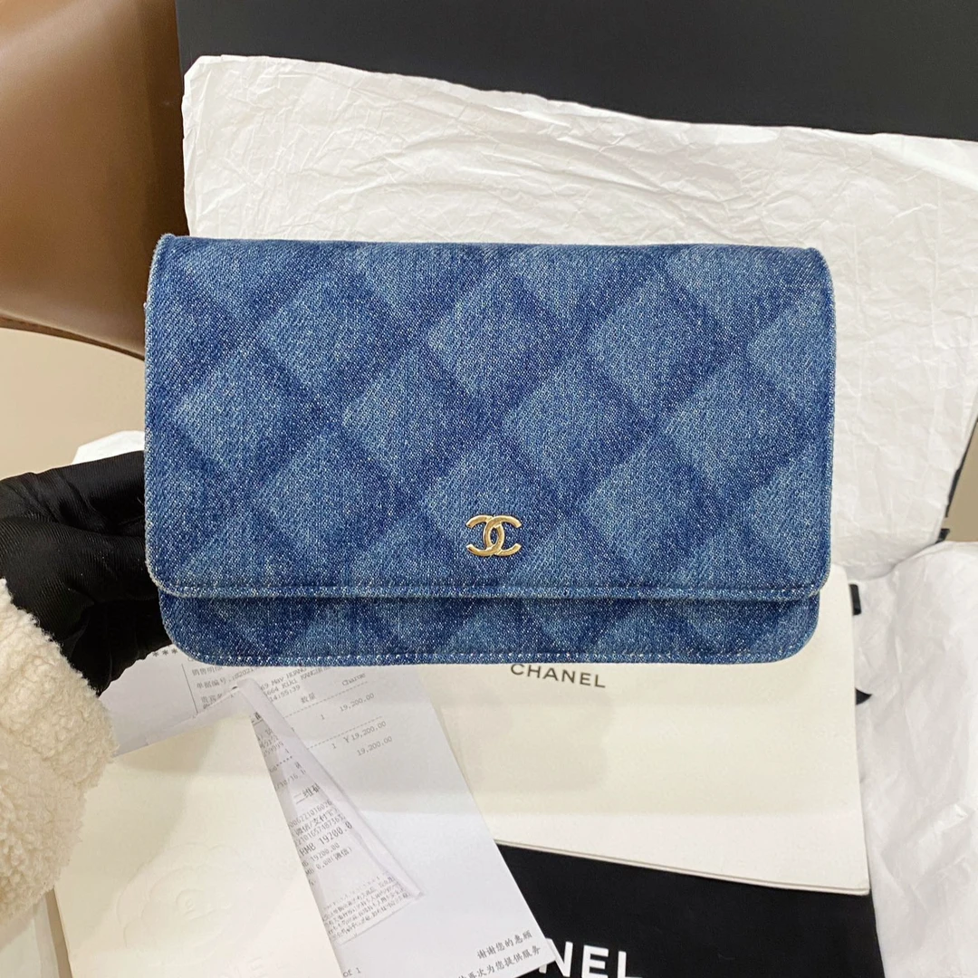 95新 Chanel/香奈儿 牛仔woc发财包芯片款尺寸9*12cm/7SH36882