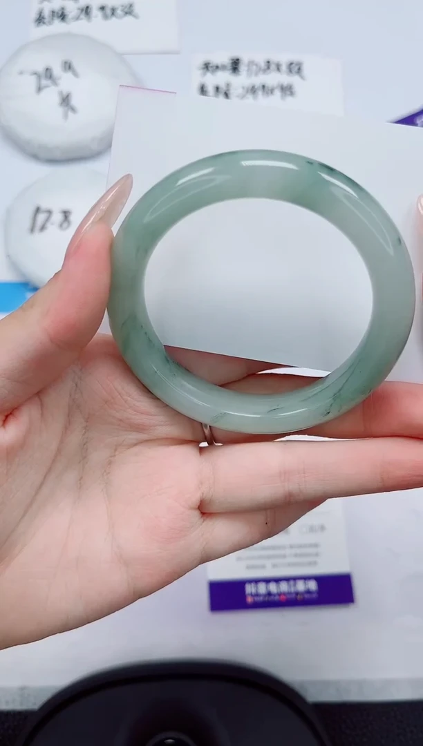 石英质玉手镯未镶嵌160-52/5